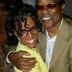 Meet your Posher, Toni